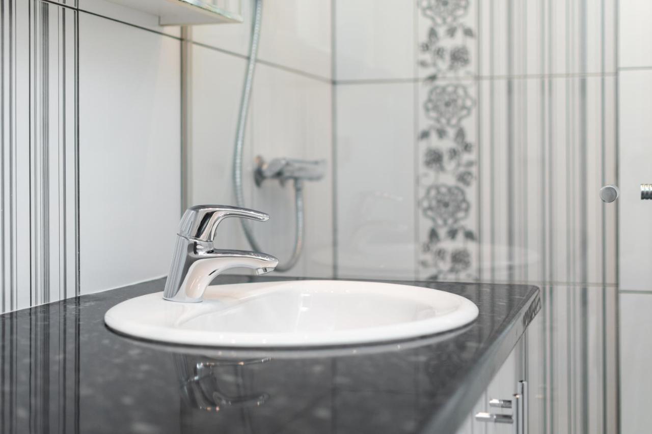 Apartament Chmielna By Your Freedom Warsaw Ngoại thất bức ảnh
